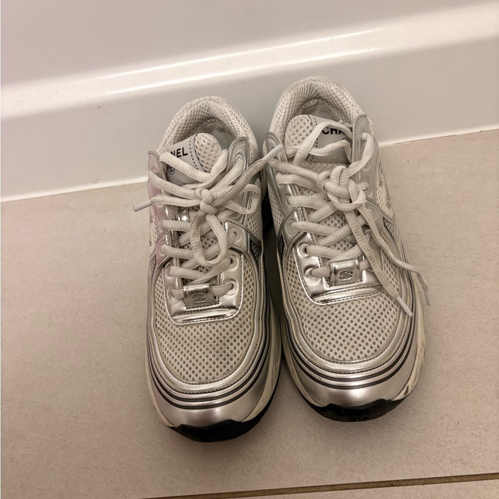 Chanel white and silver sneakers - Picture 2 of 12